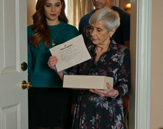 Poikani lakkasi auttamasta minua kuluissa vuoden alusta lähtien, mutta hän ei lakannut syömästä ruokaani tai asumasta talossani. Kun kysyin, millä rahoilla hänen vaimonsa ostaa merkkivaatteita ja kalliita koruja, hän huusi: “Se ei kuulu sinulle!” Joten päätin… – Uutiset