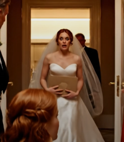 Isäni pilkkasi minua häpeällisesti siskoni häissä – sitten morsian nappasi mikrofonin ja tervehti minua – Uutiset