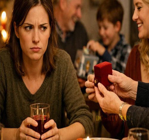 Mijn moeder gaf iedereen cadeaus met Thanksgiving, behalve mij. Een week later stonden ze voor mijn deur…