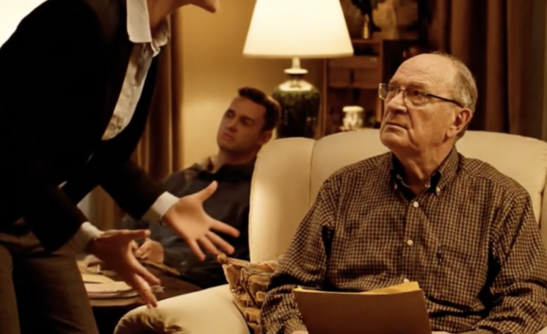 Ik heb stilletjes mijn testament aangepast en het pensioengeld dat ik in 41 jaar in Dayton had gespaard, overgeboekt naar een nieuwe rekening. Maar zodra mijn zoon erachter kwam, begon zijn vrouw midden in de woonkamer te schreeuwen: “Je had er geen recht op! Dat geld had van ons moeten zijn!” — en wat ik vervolgens kalm zei, maakte haar sprakeloos.