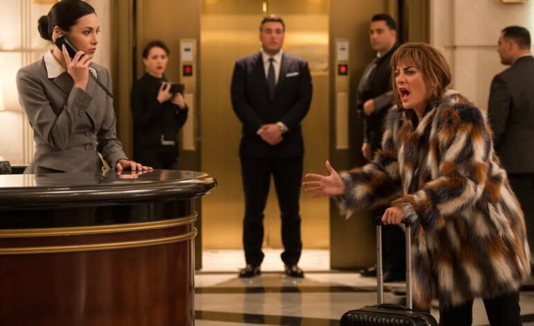 Een gast eiste een presidentiële suite. ‘Mijn verloofde is de eigenaar van dit hotel’, dus ik belde hem. ‘Schat, kom snel!’