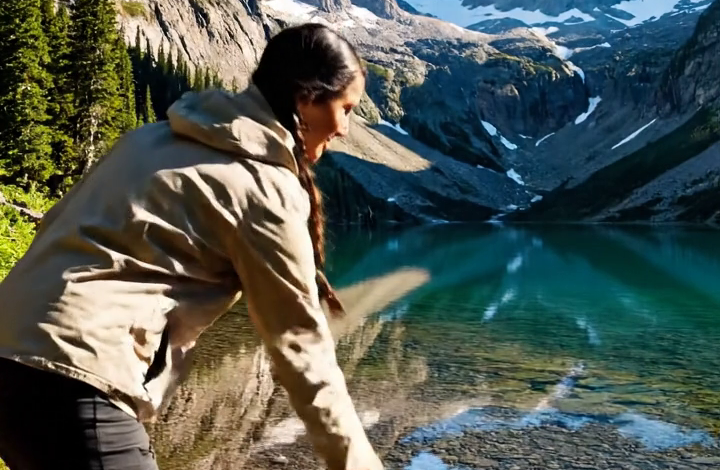 Een momentje… – Op mijn verjaardagsfeestje was ik klaar om mijn zwangerschap aan te kondigen. In plaats daarvan gaf mijn verloofde me een…