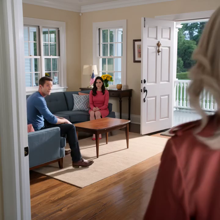 My son-in-law said, “we’re short on rent — give us your pension.” I replied, “no,” and turned away. A little while later, my belongings were already sitting on the porch in the rain. My daughter just sat there without saying a word. The next morning…