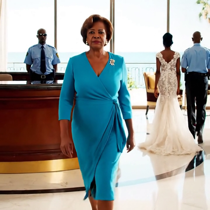 During a family vacation at a beach hotel, my daughter-in-law yelled at the receptionist: ‘Don’t talk to the old lady, she’s just a maid’, while my son laughed beside him, not realizing that I was the silent owner of the entire hotel. My next action stunned him… the shrewish girl was equally stunned.